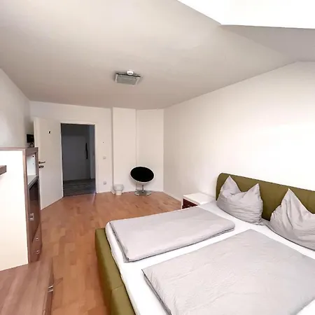Das Erste Haus