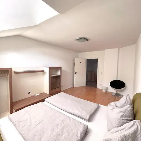 Private 게스트하우스 *